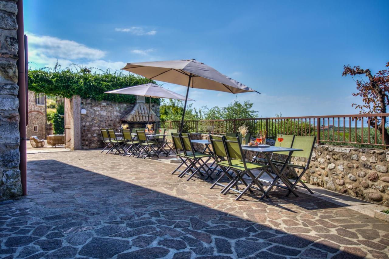 Agriturismo Borgata Levita บาร์โดลิโน ภายนอก รูปภาพ