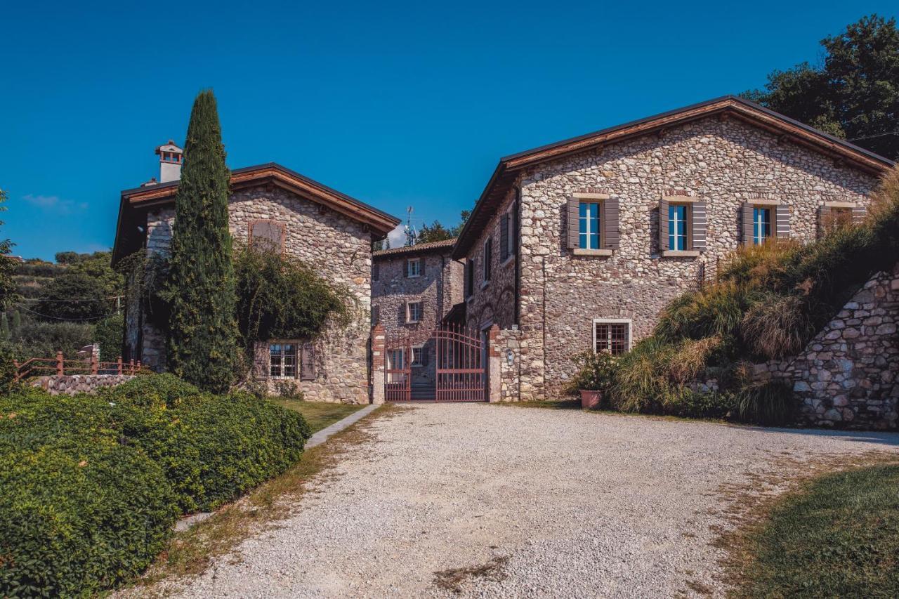 Agriturismo Borgata Levita บาร์โดลิโน ภายนอก รูปภาพ